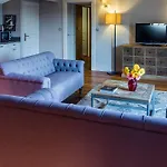 Ξενοδοχείο Garrigae Distillerie De - Hotellerie & Pézenas