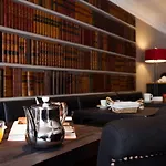 Hotel Garrigae Distillerie De - Hotellerie &