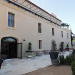 Hotel Garrigae Distillerie De - Hotellerie & Pézenas