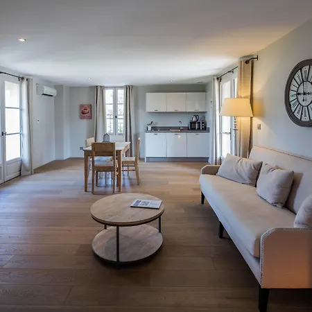 Hotel Garrigae Distillerie De - Hotellerie & 4*