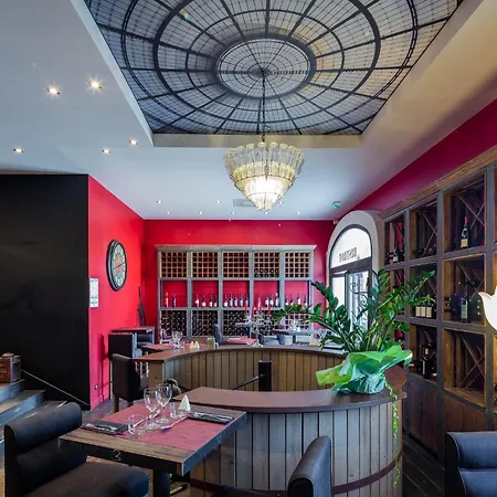 Garrigae Distillerie De - Hotellerie & Hotel 4*