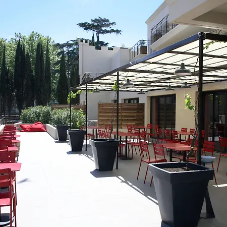 Hotel Garrigae Distillerie De - Hotellerie & Pézenas