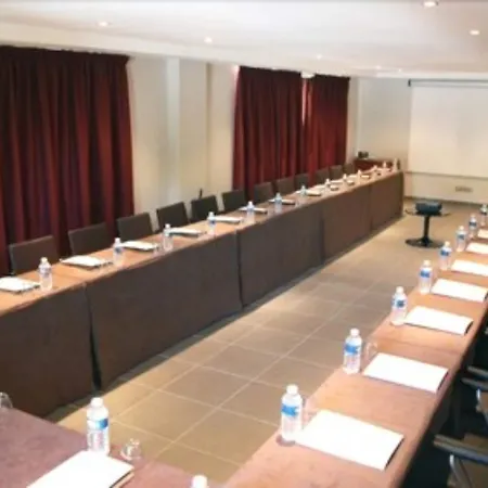 Garrigae Distillerie De - Hotellerie & Pézenas