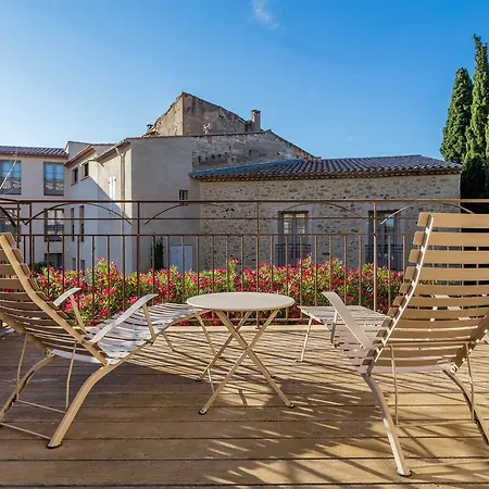 Отель Garrigae Distillerie De - Hotellerie & Пезенас