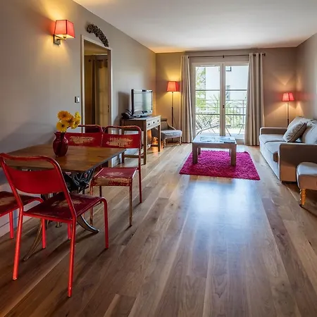 Hotel Garrigae Distillerie De - Hotellerie &