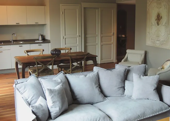 Garrigae Distillerie De - Hotellerie & Pézenas